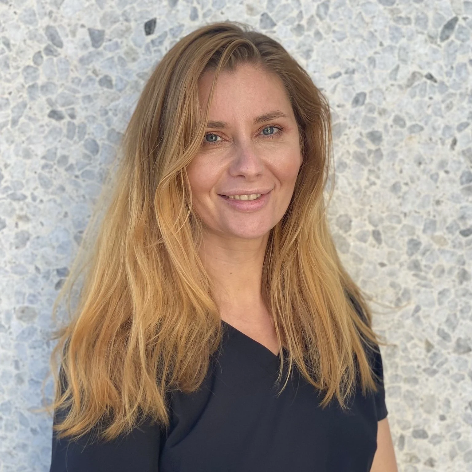 Anja, medisinsk hudpleieterapeut ved Hi Glow Klinikk